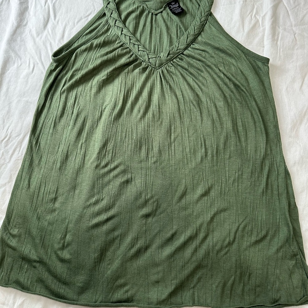 JimmyZ Green Sleeveless Women's Top